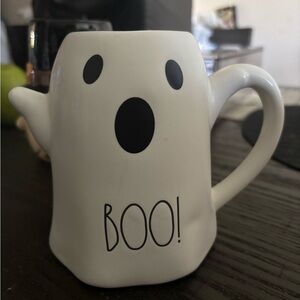 Ghostly White Ceramic Rae Dunn Boo Mug
